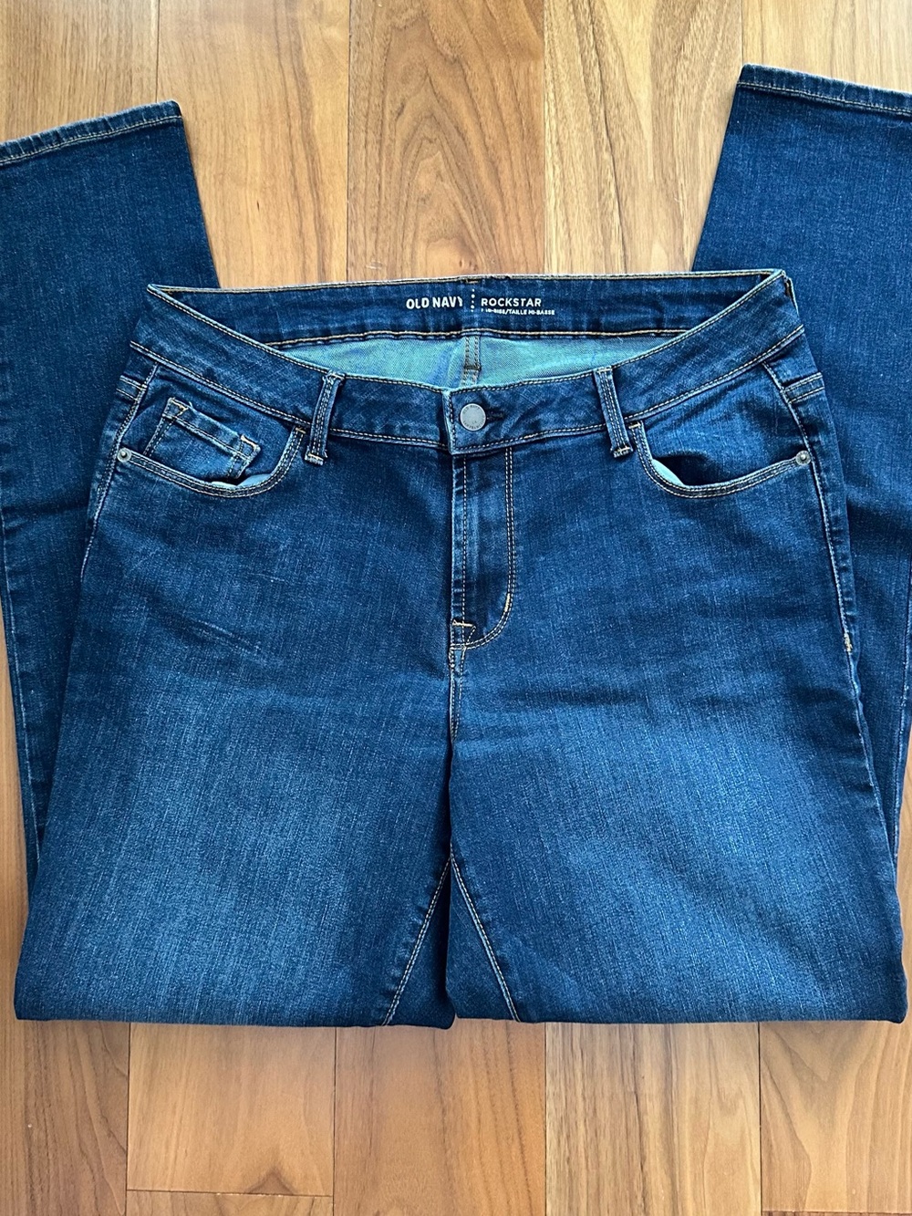 Old Navy skinny jeans size 14